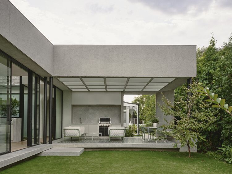 Fairfield Courtyard House / Taylor Knights - изображение 4 из 32