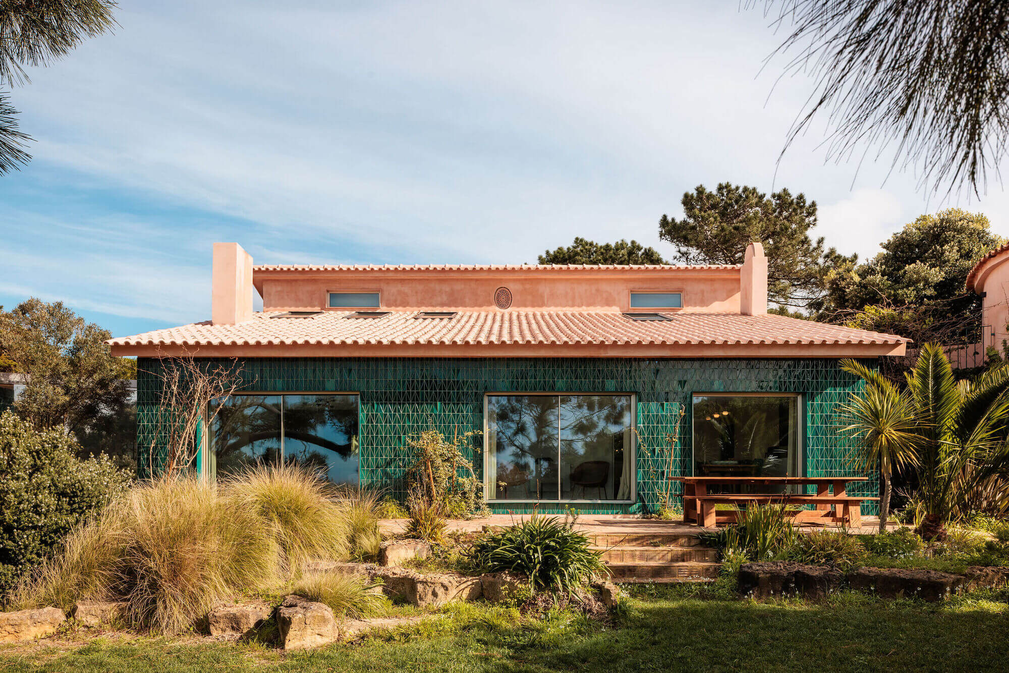 House Azóia Aip / João Tiago Aguiar, Arquitectos