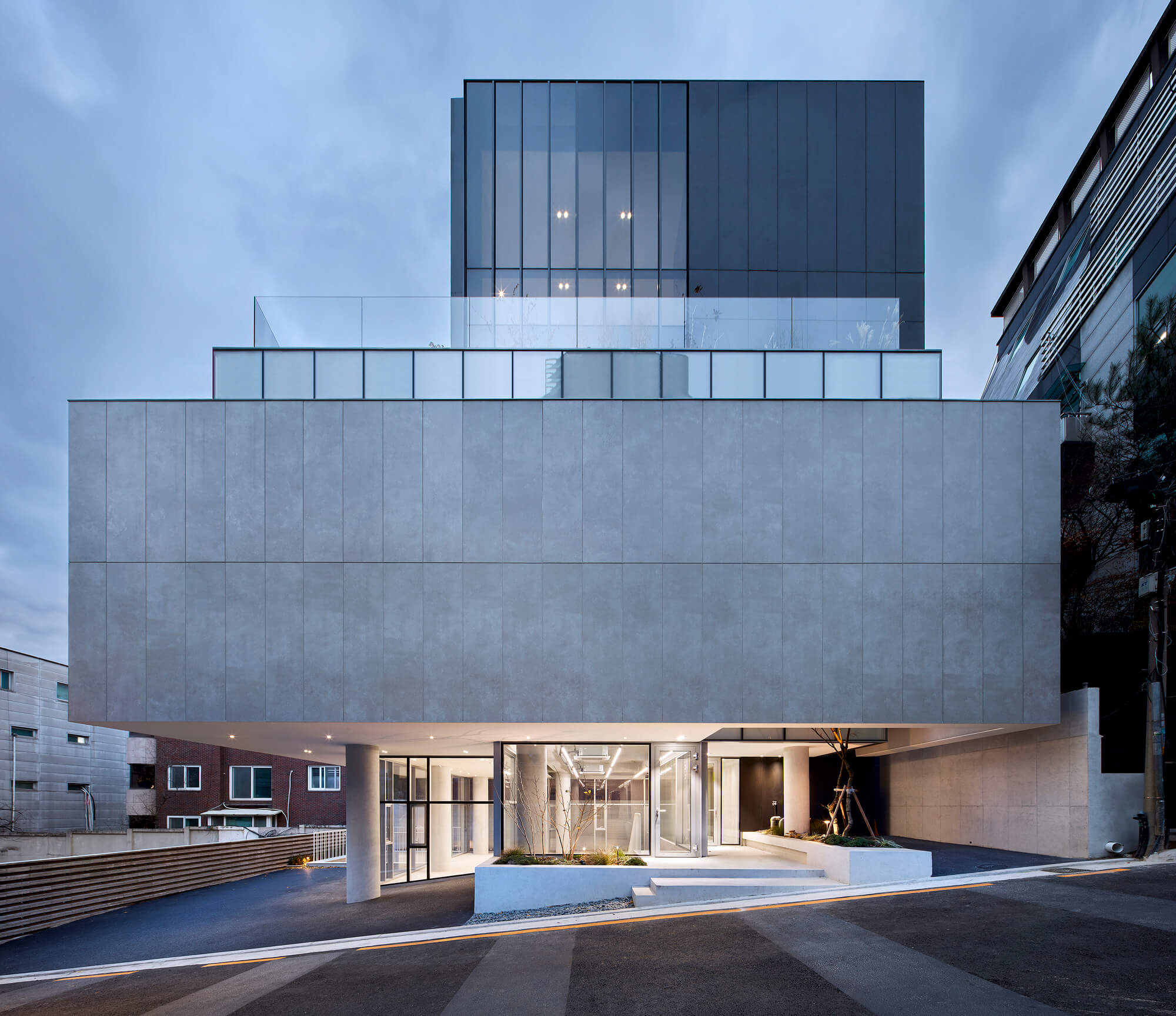 Cheongdam Carapace / L'Eau Design
