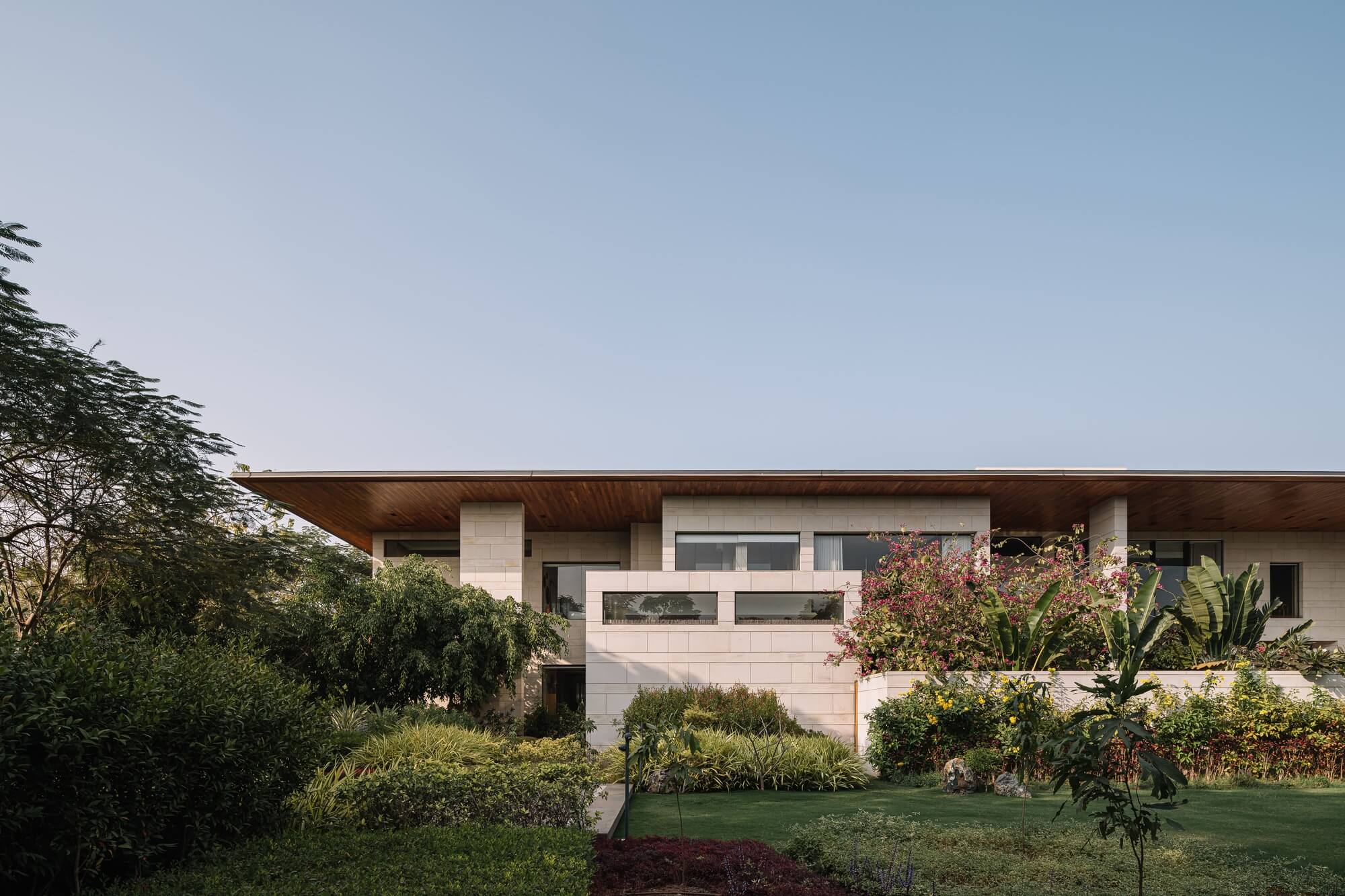 Anand Home / Hiren Patel Architect Design