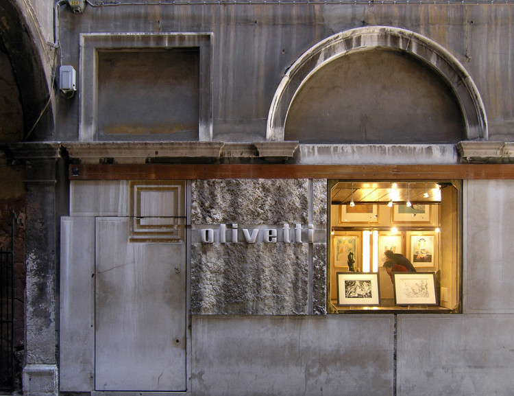 Ad Classics: Olivetti Showroom / Carlo Scarpa - изображение 1 из 22
