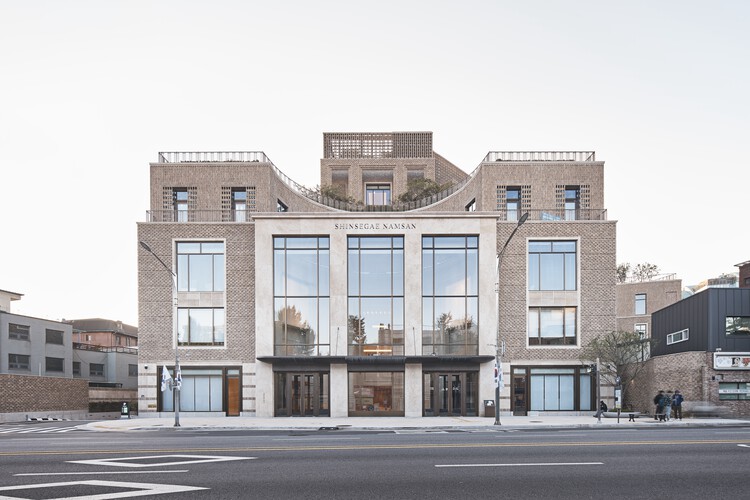 Shinsegae Namsan Commercial & Offices / Roberto Am Stern Architects - Внешняя фотография